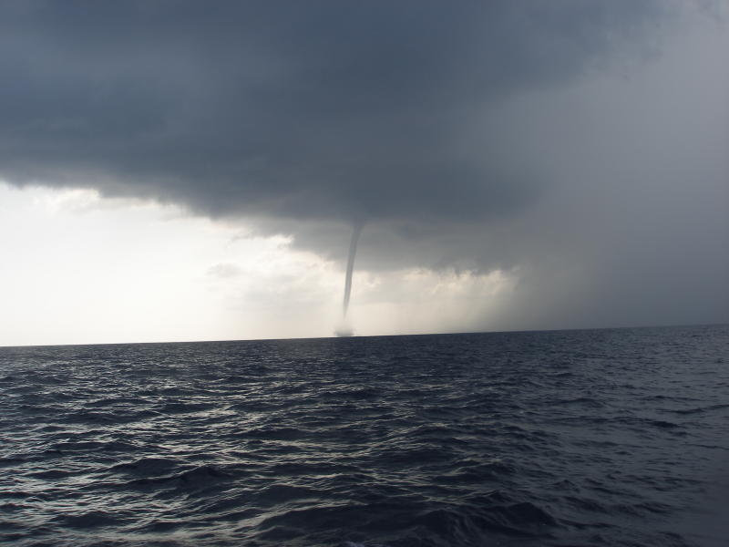 water spout after diving