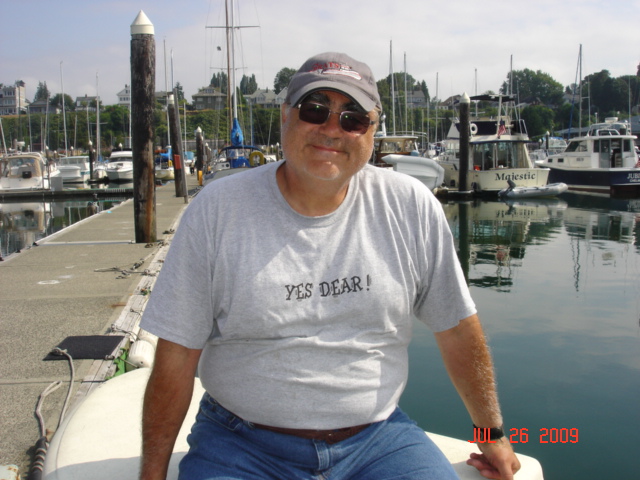 YES DEAR!
Love that tee shirt!!